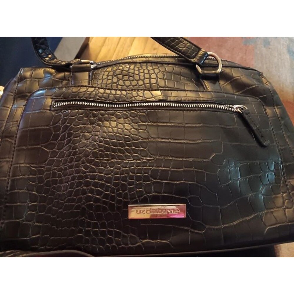 Handbag - Picture 4 of 5